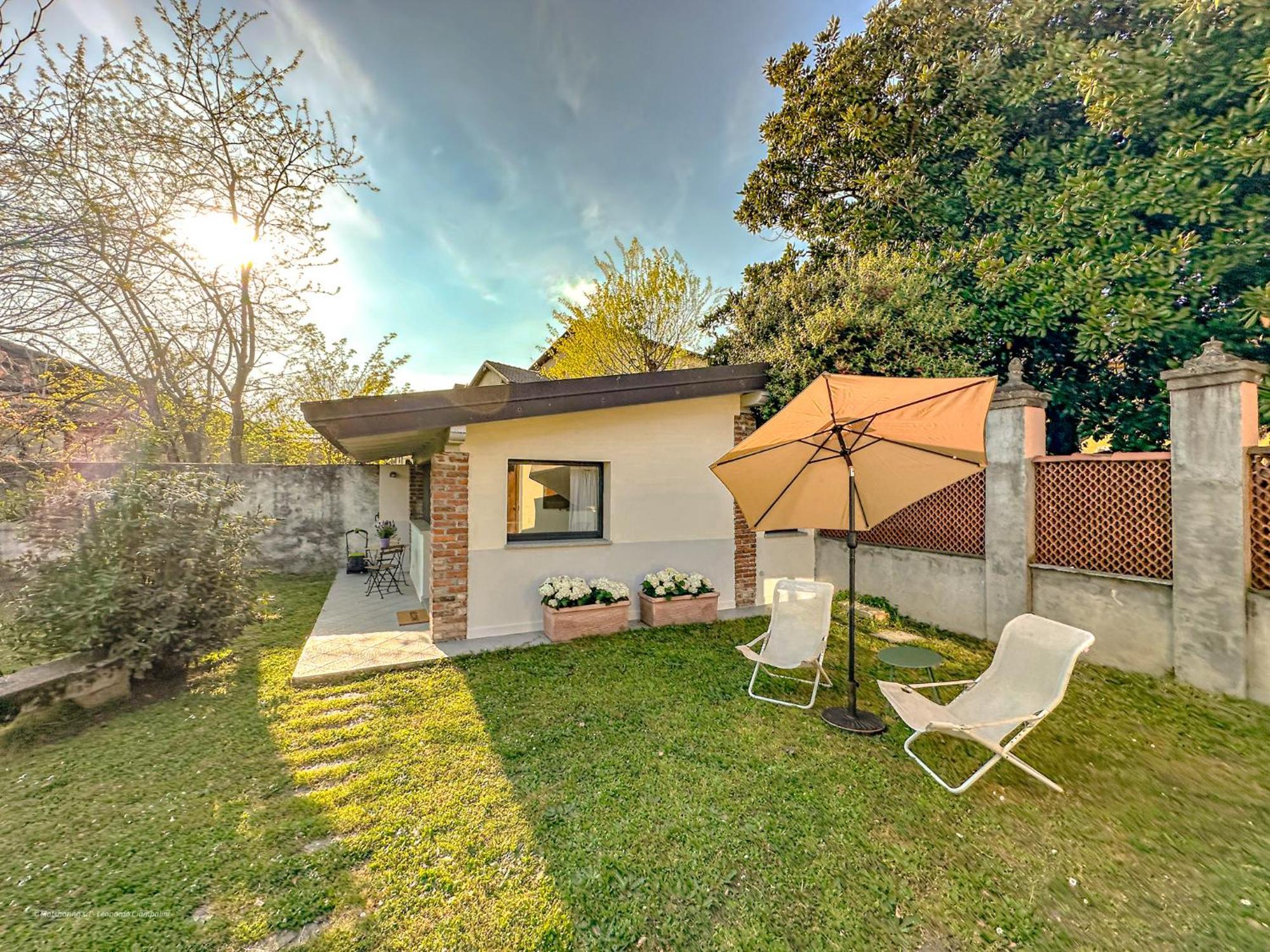 Villa Corelli - Parking And Exclusive Garden - Milan — Photos 3
